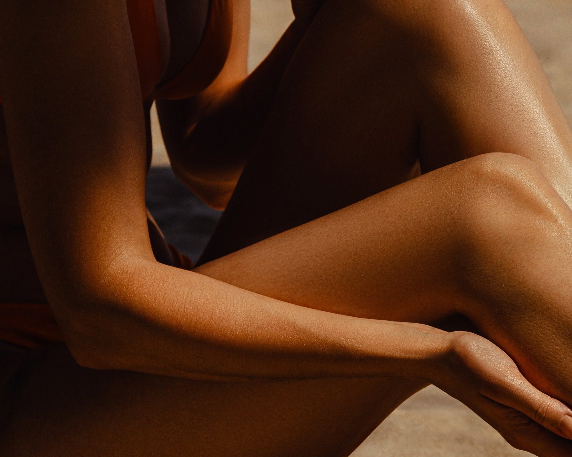 Comment le soleil change notre peau : entre bienfaits et dangers